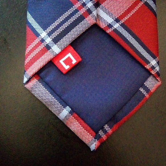 Brand New with Tags 100% Polyester Chaps Plaid Tie - Picture 8 of 10